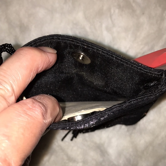 Evening bag with beads. - Picture 7 of 8